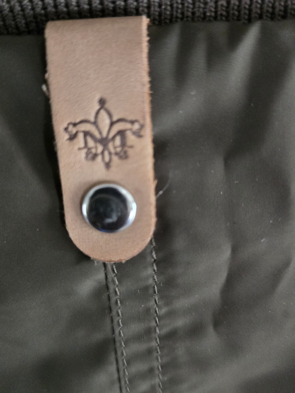 Mackage Aritzia Cara Khaki Bomber Jacket, Green Pilot Military Army Y2K - Picture 15 of 17